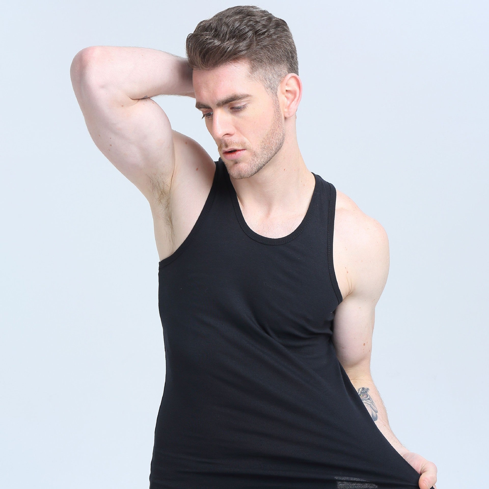 Solid Color Plus-Size Men's Breathable Stretchy Tank Top for Youth, Athletic Undershirt, Trendy Gym Tank Top