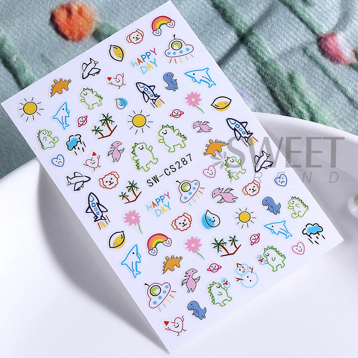 2/3pcs Adorable Graffiti Dinosaur Nail Stickers Simple Heart Dog Butterfly Bow Cartoon Design Colorful Decal Manicure Foil Wraps