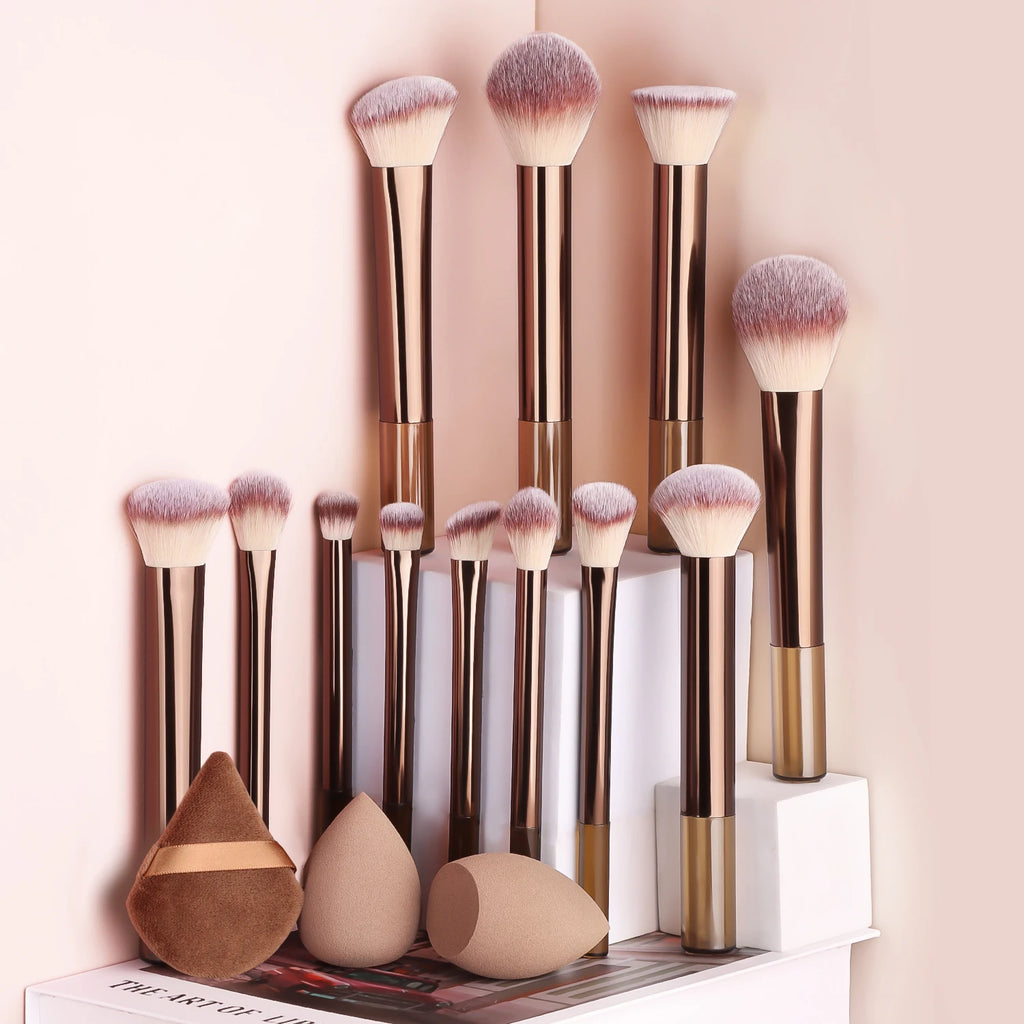 12Pcs Multi-functional Makeup Brush Set, Large Round Loose Powder Brush with Beauty Sponge & Puff for Face Base Makeup